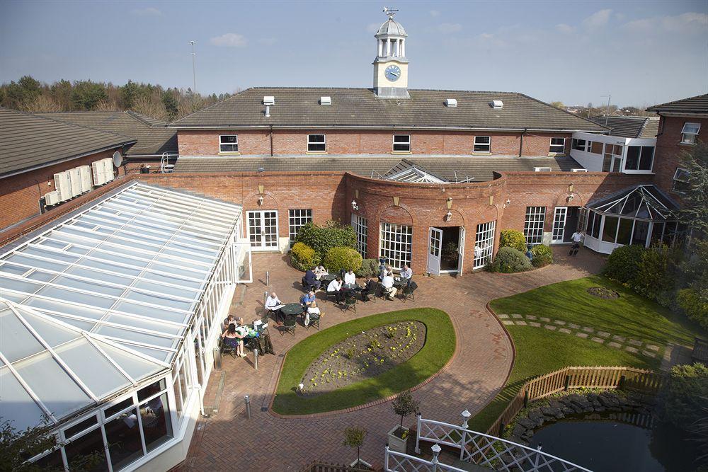 Village Hotel Chester St David'S Ewloe Exterior photo